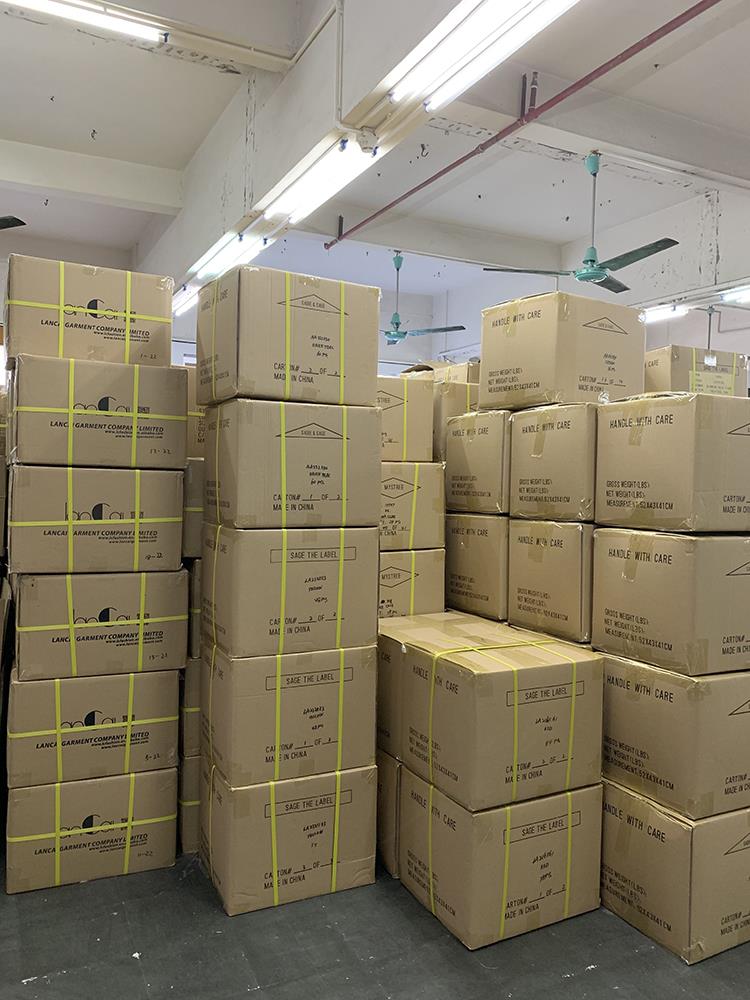 zabalení facroty-packing